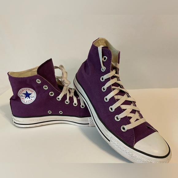 Converse Chuck Taylor HiTop, Purple Passion, Unisex, size M8 / W10, great